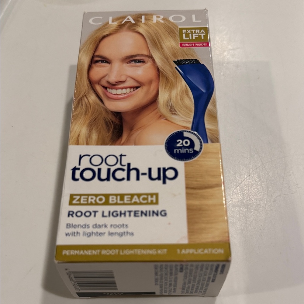 Clairol Root Touch-Up Kit